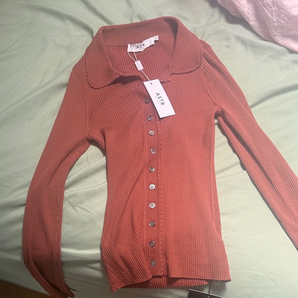 ASTR Women's Terracotta Button-Down Sweater